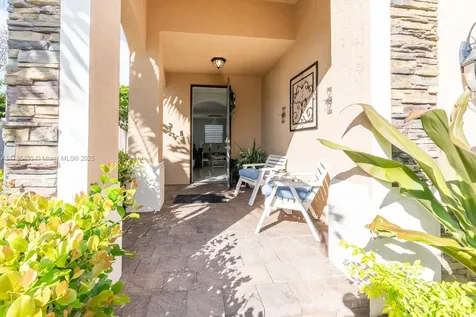 102 NE 23rd Terrace Homestead FL 33033