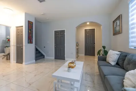 102 NE 23rd Terrace Homestead FL 33033