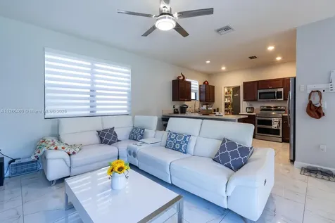 102 NE 23rd Terrace Homestead FL 33033