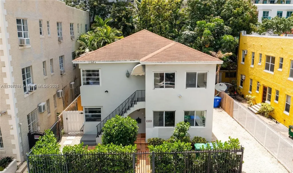 426 NE 26th Street Miami FL 33137