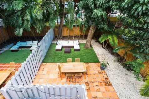 426 NE 26th Street Miami FL 33137