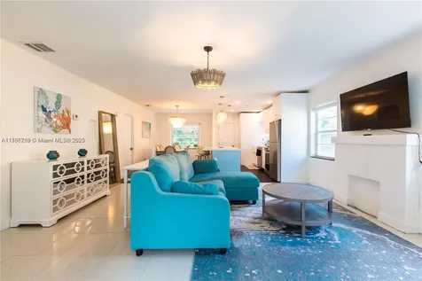 426 NE 26th Street Miami FL 33137