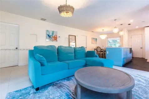 426 NE 26th Street Miami FL 33137