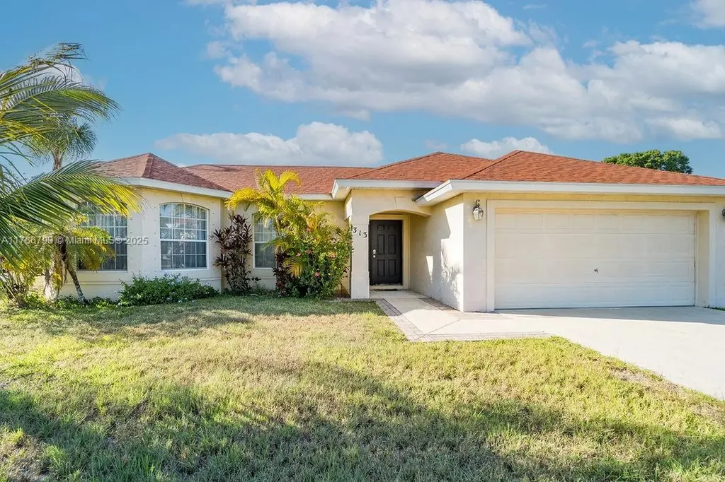 313 SE Husted Terrace Port St. Lucie FL 34983