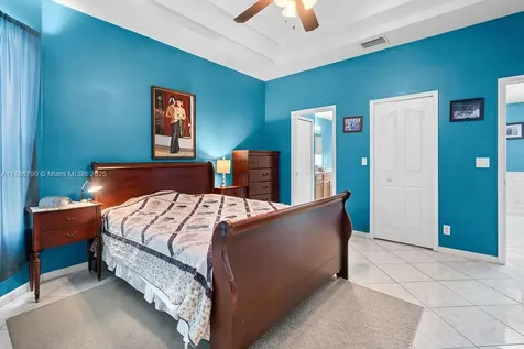 313 SE Husted Terrace Port St. Lucie FL 34983