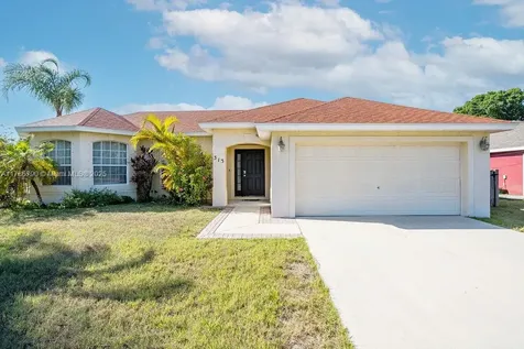 313 SE Husted Terrace Port St. Lucie FL 34983