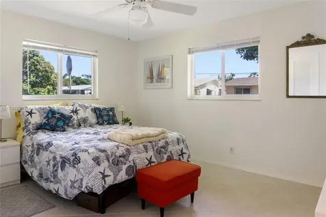 7201 NW 57th Court Tamarac FL 33321