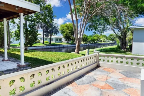 7201 NW 57th Court Tamarac FL 33321
