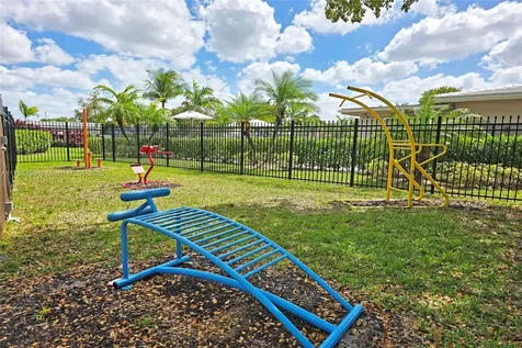 7201 NW 57th Court Tamarac FL 33321