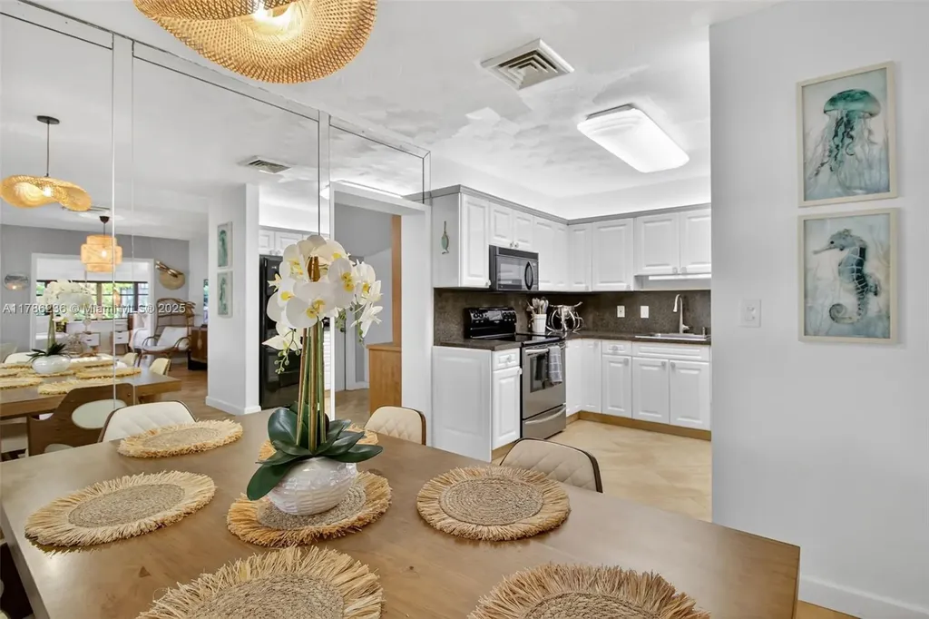 1163 Johnson Street Hollywood FL 33019