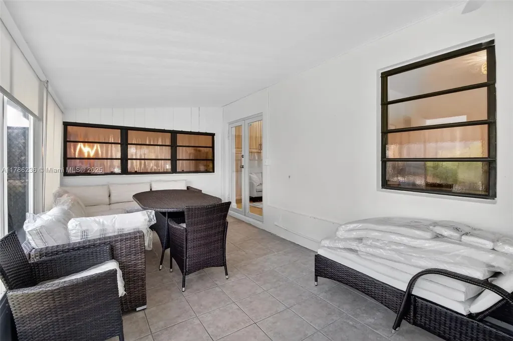 1163 Johnson Street Hollywood FL 33019