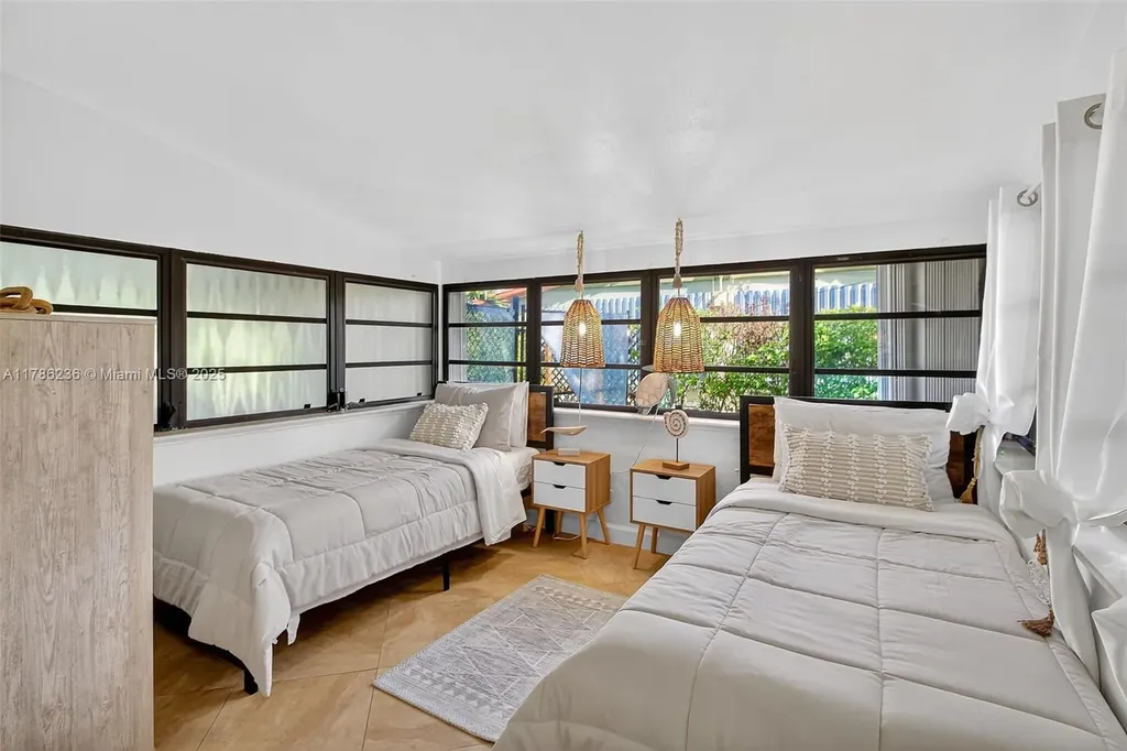 1163 Johnson Street Hollywood FL 33019