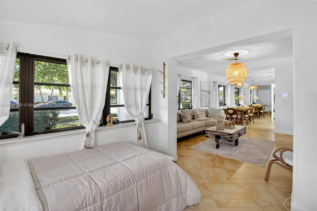 1163 Johnson Street Hollywood FL 33019