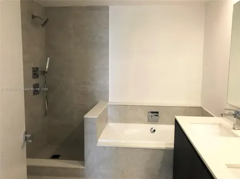 488 NE 18th Street Miami FL 33132