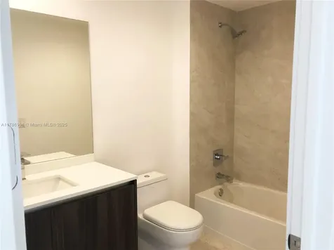 488 NE 18th Street Miami FL 33132