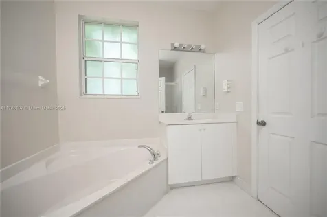 445 NE 21st Avenue Homestead FL 33033
