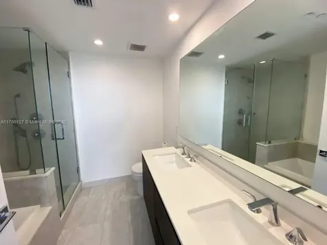 488 NE 18th Street Miami FL 33132