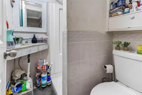 5801 W 2nd Court Hialeah FL 33012