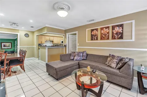 5801 W 2nd Court Hialeah FL 33012
