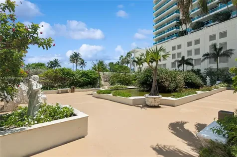 5055 Collins Avenue Miami Beach FL 33140