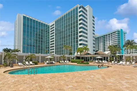 5055 Collins Avenue Miami Beach FL 33140