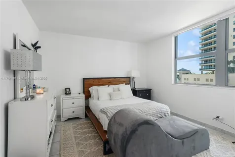 5055 Collins Avenue Miami Beach FL 33140