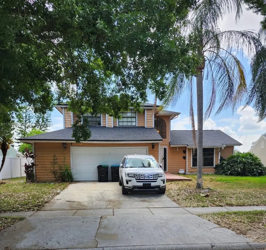 103 N Deerwood Avenue Orlando FL 32825