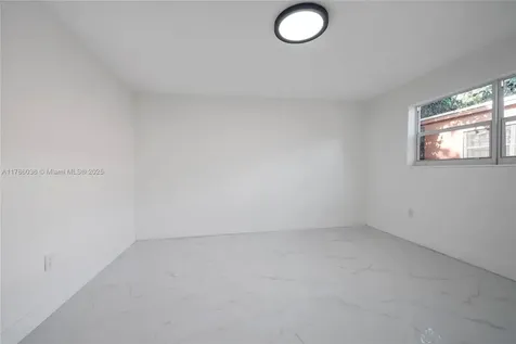 335 NE 161st Street Miami FL 33162