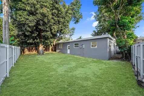 335 NE 161st Street Miami FL 33162