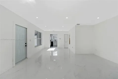 335 NE 161st Street Miami FL 33162