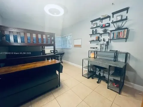 1601 N 73rd Terrace Hollywood FL 33024