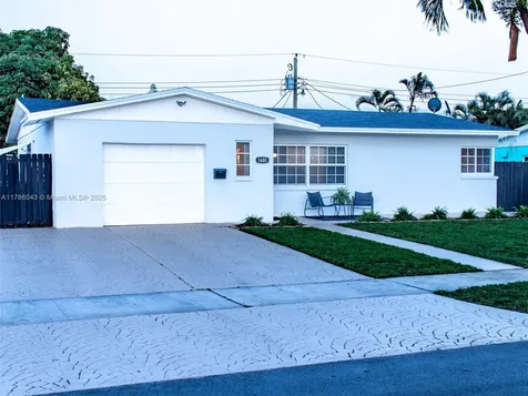 1601 N 73rd Terrace Hollywood FL 33024