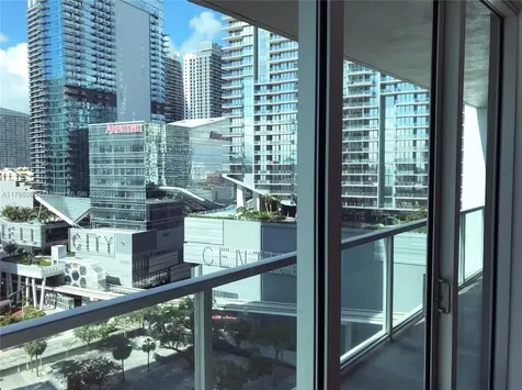 55 SE 6th Street Miami FL 33131