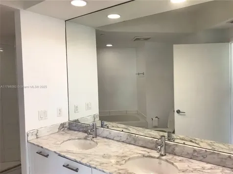 55 SE 6th Street Miami FL 33131