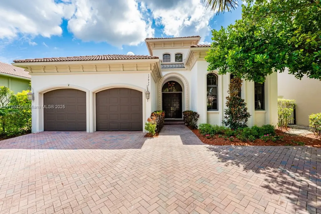 17937 Villa Club Way Boca Raton FL 33496