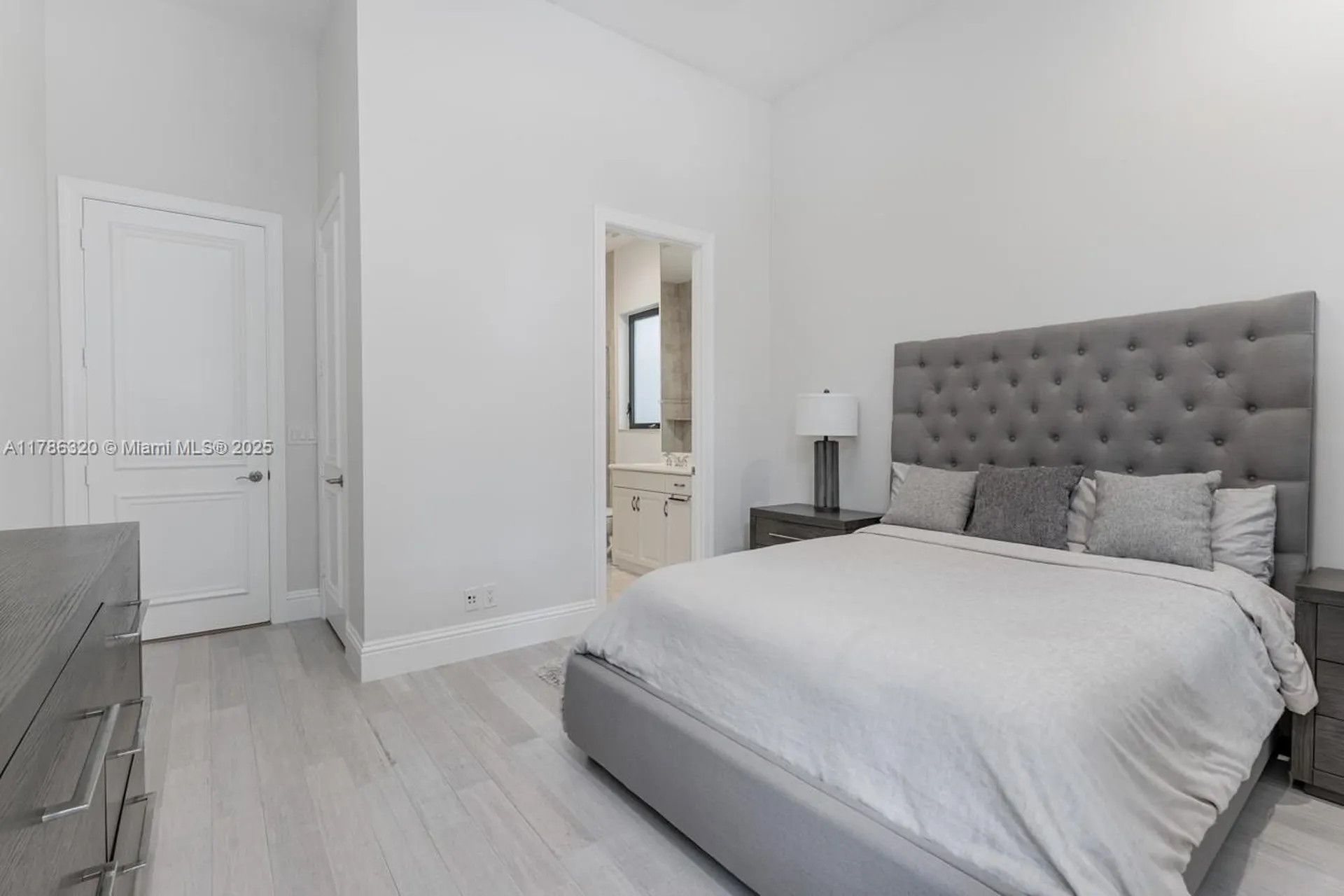 17937 Villa Club Way Boca Raton FL 33496