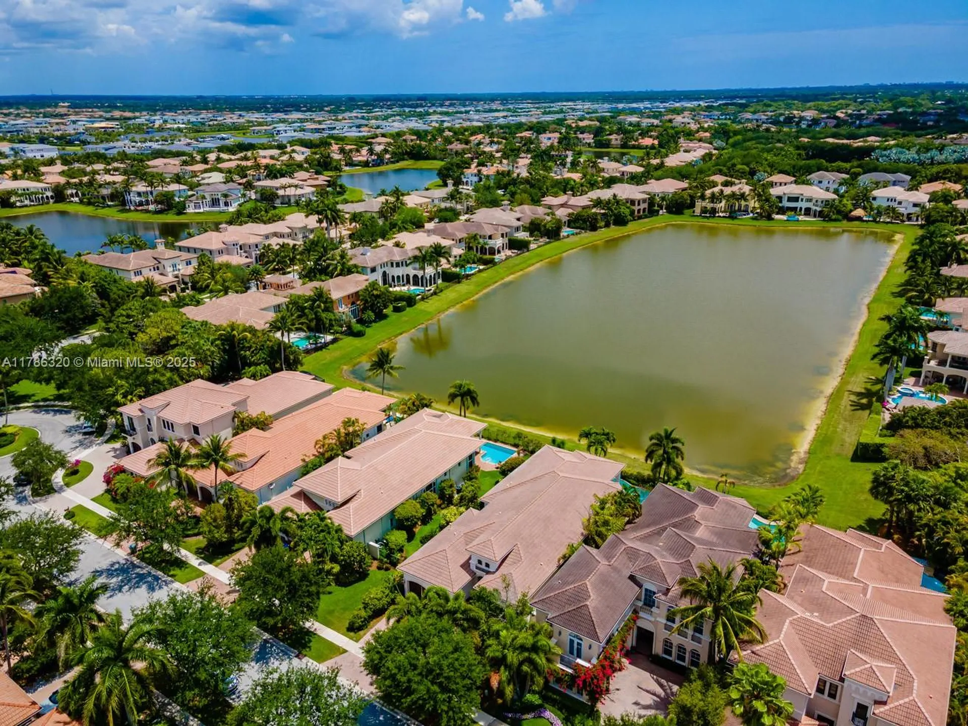 17937 Villa Club Way Boca Raton FL 33496