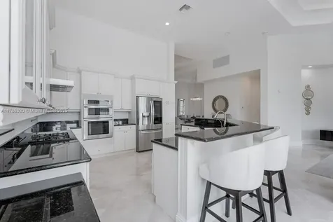 17937 Villa Club Way Boca Raton FL 33496