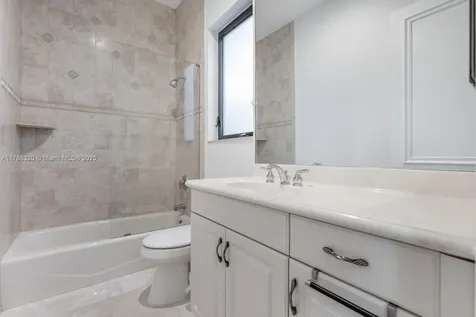 17937 Villa Club Way Boca Raton FL 33496