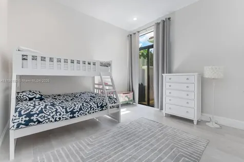 17937 Villa Club Way Boca Raton FL 33496