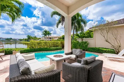 17937 Villa Club Way Boca Raton FL 33496