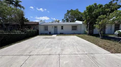 15014 SW 113th Place Miami FL 33176