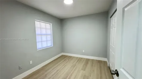 15014 SW 113th Place Miami FL 33176