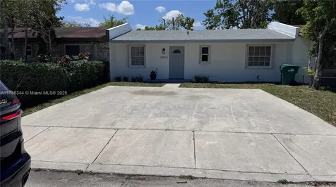15014 SW 113th Place Miami FL 33176