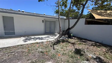 15014 SW 113th Place Miami FL 33176