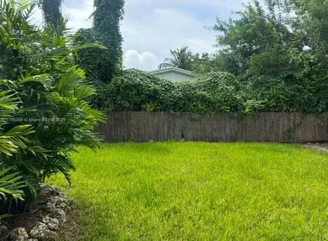 29035 Maine Road Homestead FL 33033