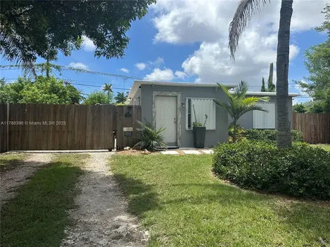 29035 Maine Road Homestead FL 33033