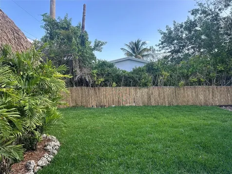 29035 Maine Road Homestead FL 33033