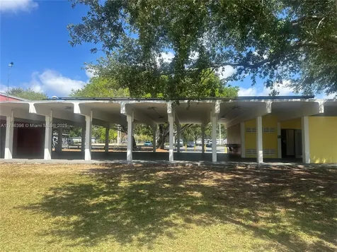 29035 Maine Road Homestead FL 33033