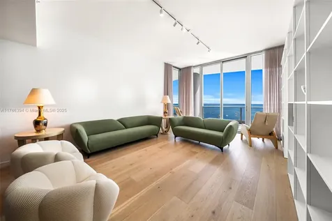 2627 S Bayshore Drive Coconut Grove FL 33133